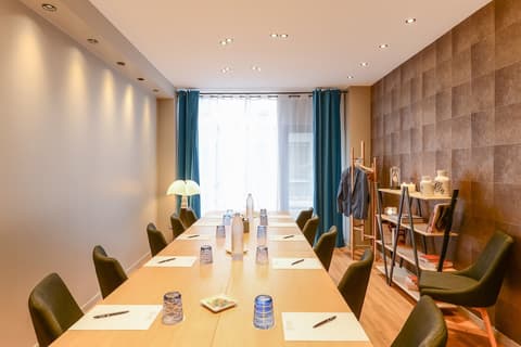 ZE Hotel, Meeting facility