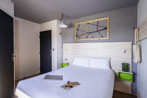 greet Hotel Bordeaux Aeroport, Room