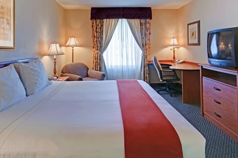 Holiday Inn Express Las Vegas-Nellis by IHG, Room