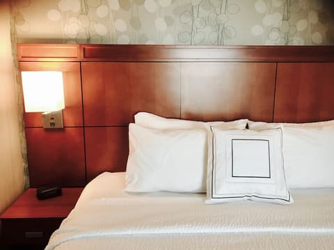 Courtyard by Marriott Oakland Downtown, Room