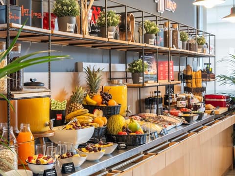ibis Barcelona Meridiana, Breakfast area