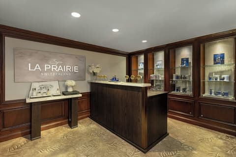 The Ritz-Carlton New York, Central Park, Reception