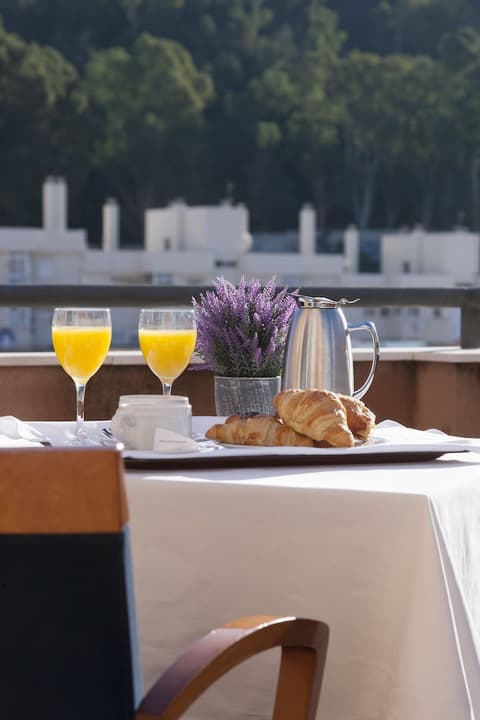 Hotel Zenit Malaga, Terrace/patio