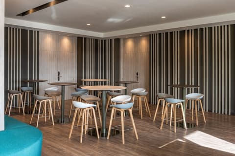 Hotel Cádiz Paseo del Mar Affiliated by Meliá, Lobby sitting area