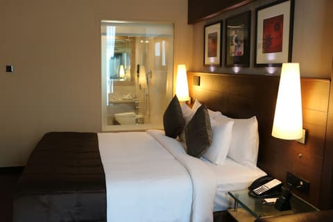 Radisson Blu Atria Bengaluru, Room