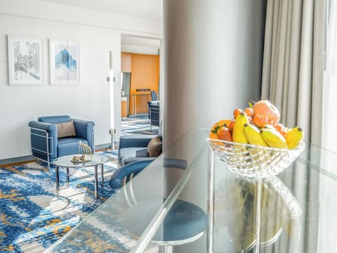 Golden Sands-Dubai Creek, Room