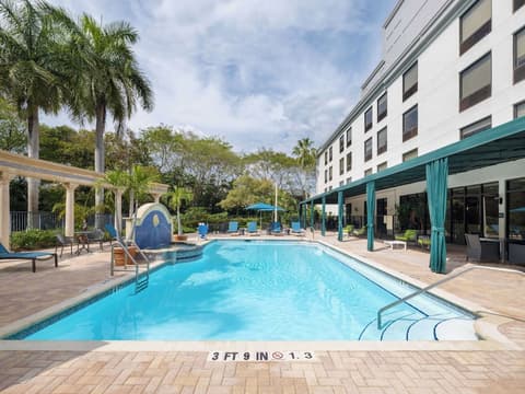 Hampton Inn Boca Raton-Deerfield Beach, Pool