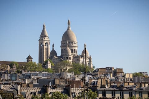 Accueil Hôtel Paris Pigalle Montmartre, City view from property