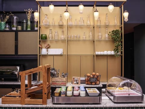 Mercure Nantes Centre Passage Pommeraye, Breakfast area