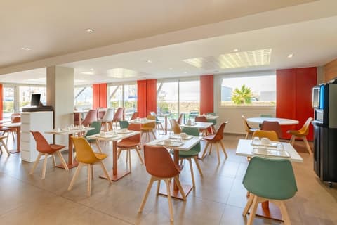 Sure Hotel by Best Western Rennes Chantepie, Breakfast area