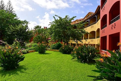 Pestana Village Garden Hotel, Garden