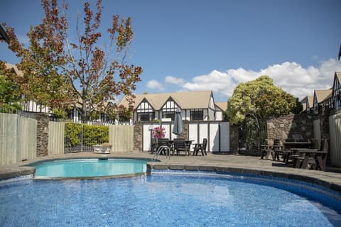 Scenic Hotel Cotswold, Pool