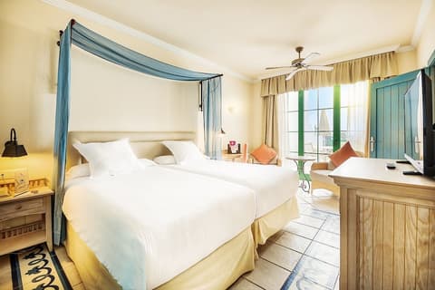 Hotel LIVVO Volcán Lanzarote, Room