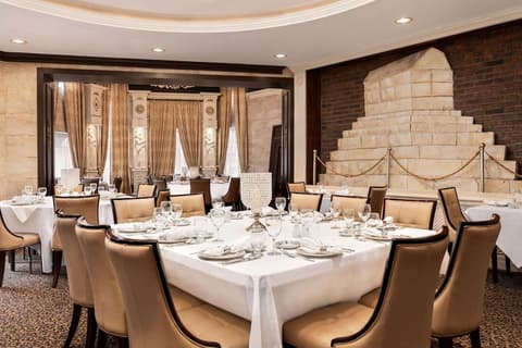 Travelodge by Wyndham Richmond Hill, Restaurant