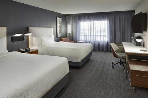 Courtyard by Marriott Toronto Markham, Room
