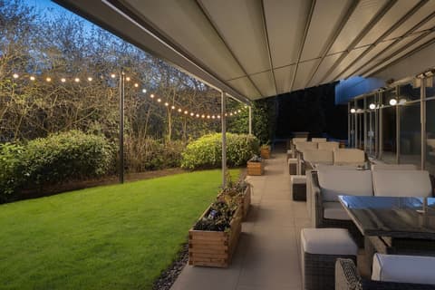 Delta Hotels by Marriott Edinburgh, Terrace/patio