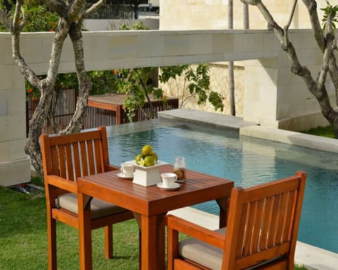 The Bale Nusa Dua by LifestyleRetreats, Room service - dining