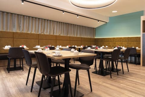 Best Western Hotel Muenchen Airport, Breakfast area