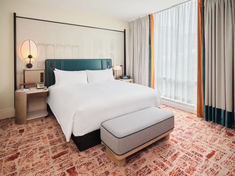 Sofitel Montreal Golden Mile, Room