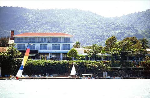 Silver Seas Hotel, Beach