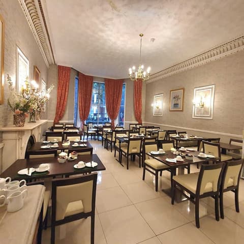 Hotel Oliver, Breakfast area