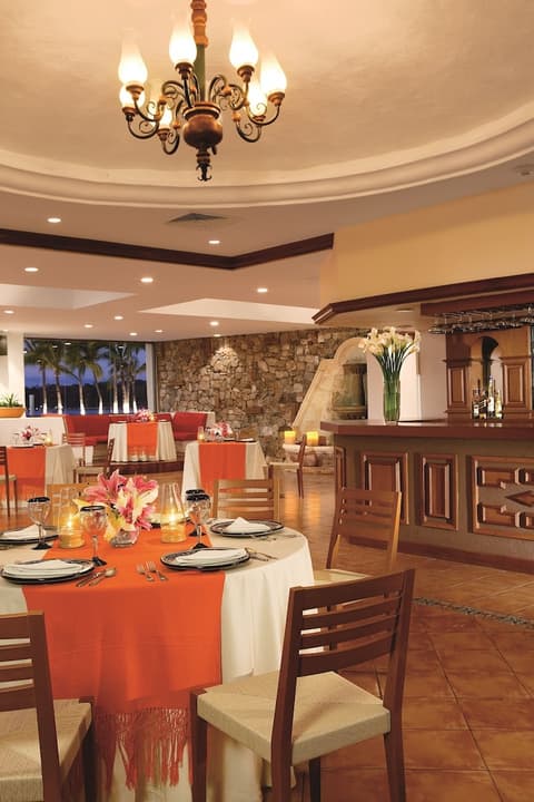 Dreams Huatulco Resort & Spa - All Inclusive, Dining