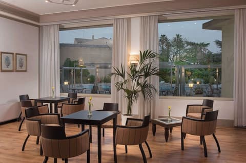 NH Caltagirone Villa San Mauro, Lobby