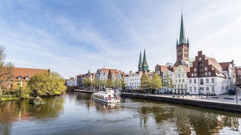 Hotel Jensen, Miscellaneous