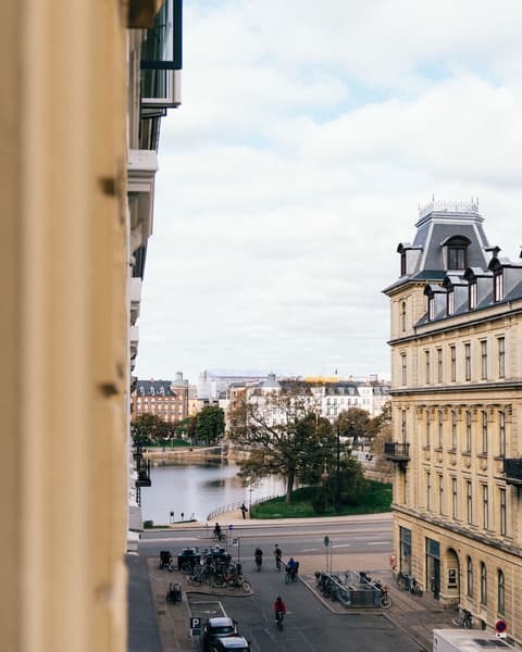 Ibsens Hotel, Exterior