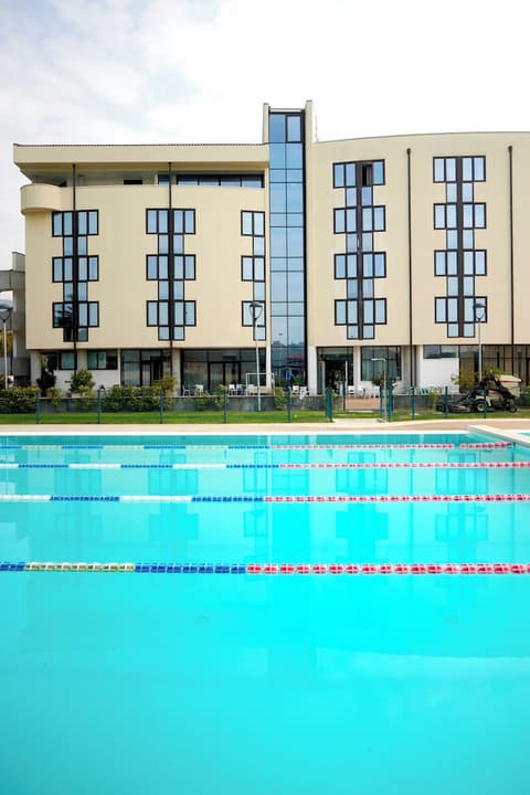 Kona Hotel Verona by Kleos Group Collection, Pool