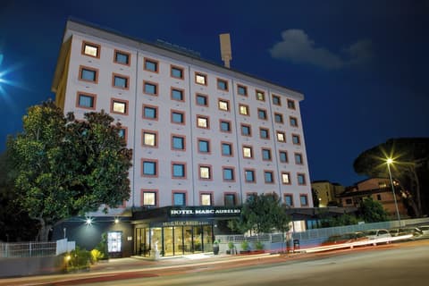 Hotel Marc Aurelio, Front of property