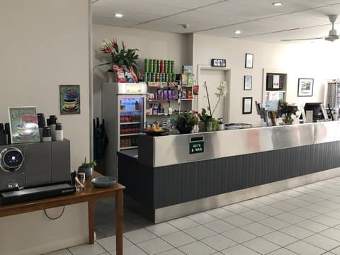 Cairns Plaza Hotel, Lobby