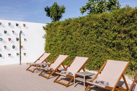 INNSiDE by Meliá Barcelona Aeropuerto, Pool