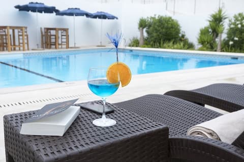 Hotel Carvoeiro Plaza, Pool