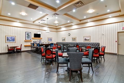 Hampton Inn by Hilton Kamloops, Breakfast area