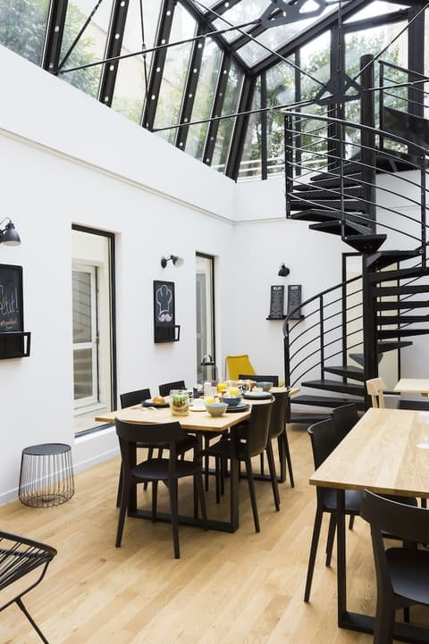 Hôtel Bootcamp, Breakfast area