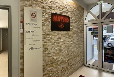 Hipotel Lilas Gambetta, Lobby