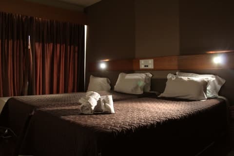 Hotel Meia Lua, Room