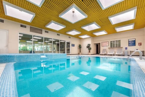 Quality Inn Monterrey La Fe, Pool