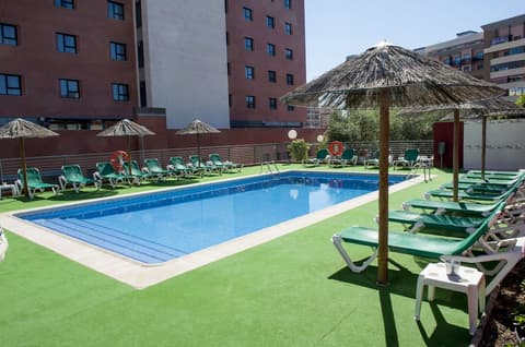 Extremadura Hotel, Outdoor pool