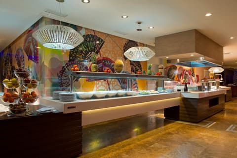 Elba Motril Beach & Business Resort, Restaurant