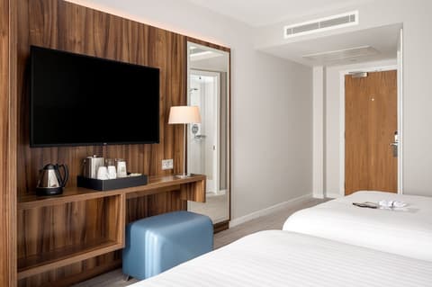 Courtyard by Marriott Glasgow Airport, Room