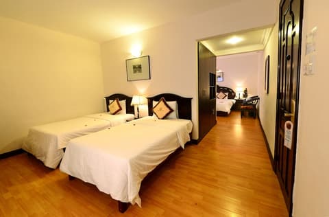 Century Riverside Hotel Hue, Room