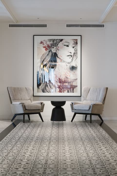 Grand Park City Hall, Lobby sitting area