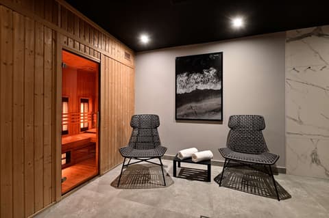 Radisson Collection Hotel, Warsaw, Spa