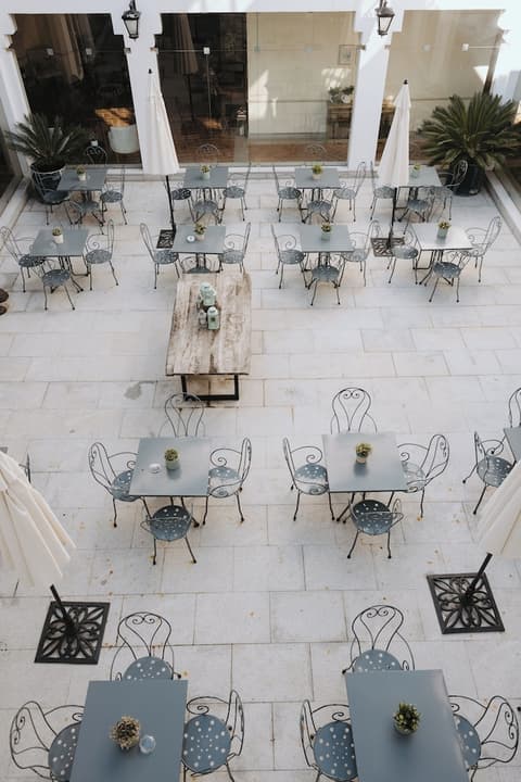 M'AR De AR Muralhas, Exterior detail