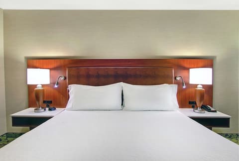 Hilton Garden Inn Toronto/Markham, Room