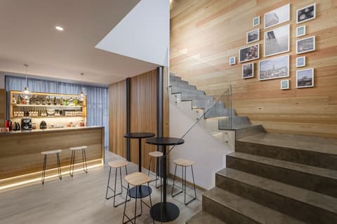 ClipHotel, Reception