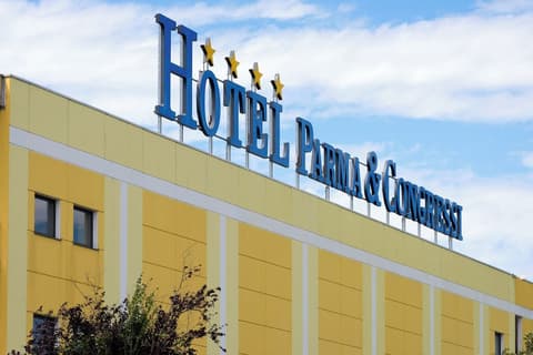 Hotel Parma & Congressi, Front of property
