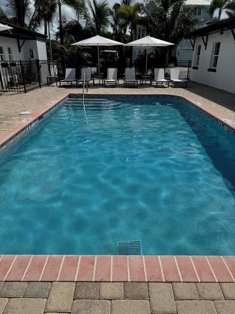 Haley's at The Anna Maria Island Inn, Pool